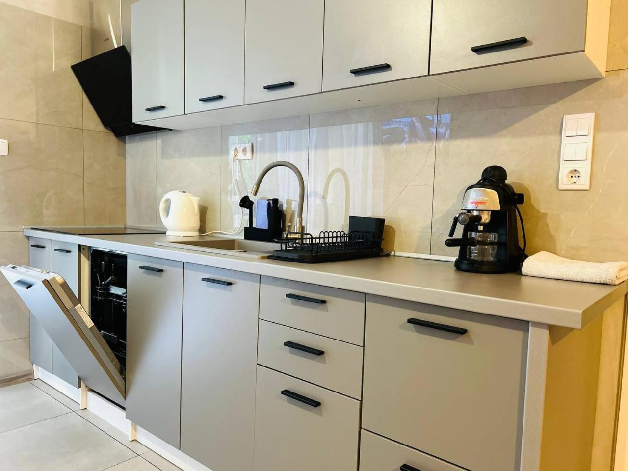 Sunhouse Apartman Hajdúszoboszló Extérieur photo